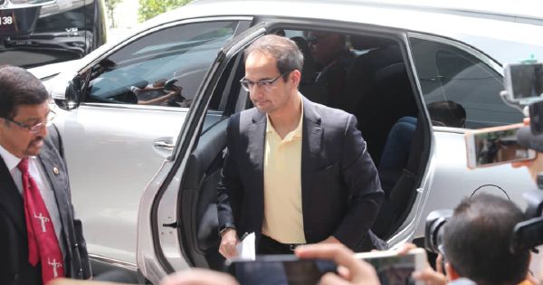 Rosmah's son, Riza Aziz, arrives at MACC to have statement recorded ...