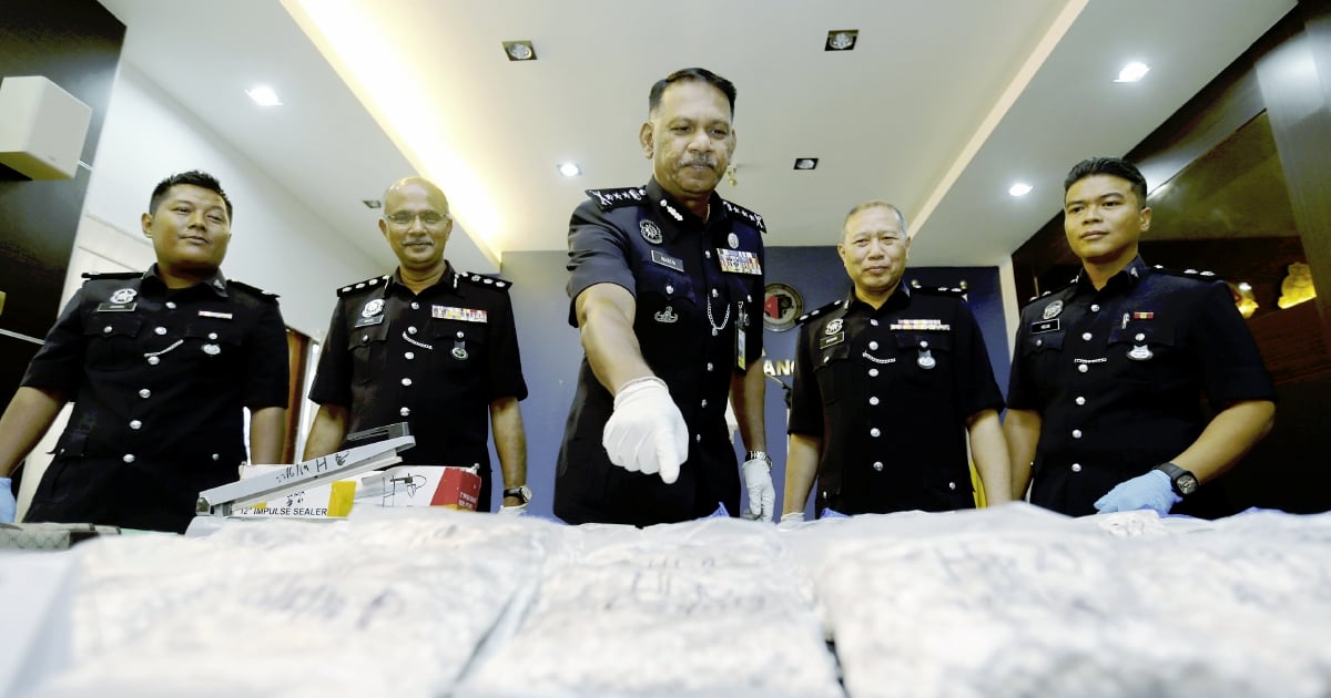 Penang Cops Bust Syndicate, Seize RM700,000 Worth Of Drugs | New ...