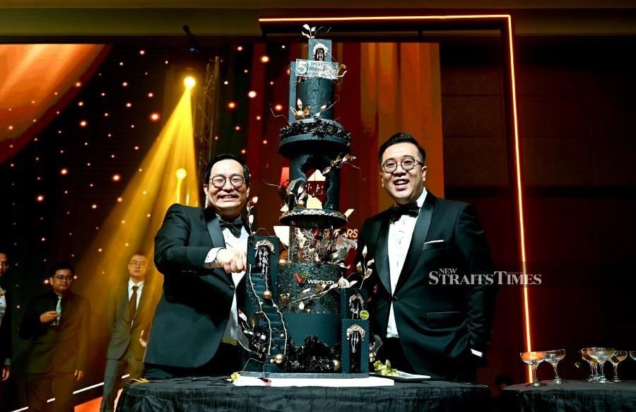 Ernie Tan - Wilstech COO (left) Low Min Yew - Wilstech CEO (right)