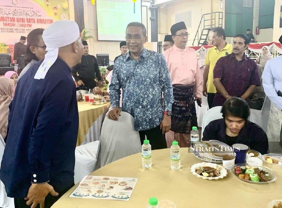 Perikatan Nasional chief whip Datuk Seri Takiyuddin Hassan said the coalition is confident that its candidate will have a chance to win in the Kuala Kubu Baharu by-election. Pic by Sharifah Mahsinah Abdullah
