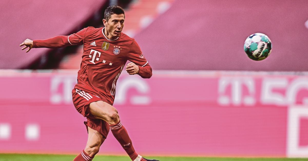 Lewandowski injury 'worst timing' for Bayern before Leipzig clash