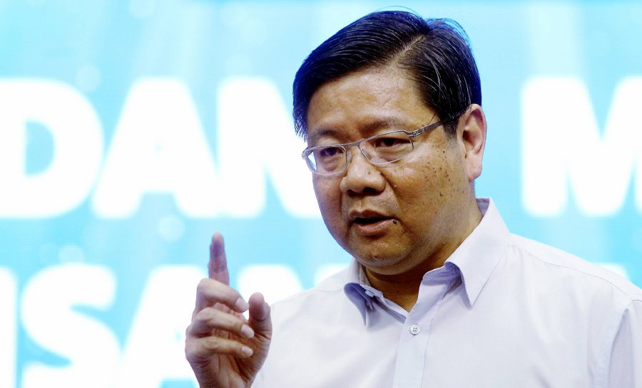 State Barisan Nasional chairman Teng Chang Yeow said, local candidates were preferable.