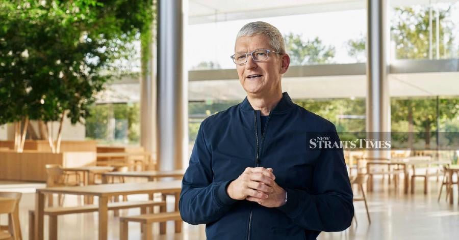 Apple CEO Tim Cook. (Photo by Brooks Kraft / Apple Inc. / AFP) 