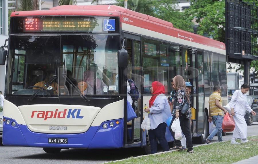 RapidKL rail and bus commuters welcome RM100 monthly ...