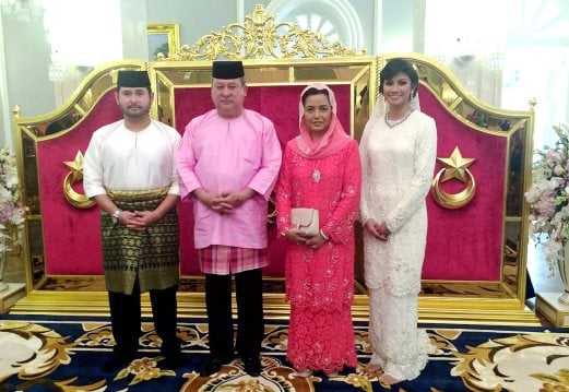 TMJ Che Puan Khaleeda now husband and wife New Straits 