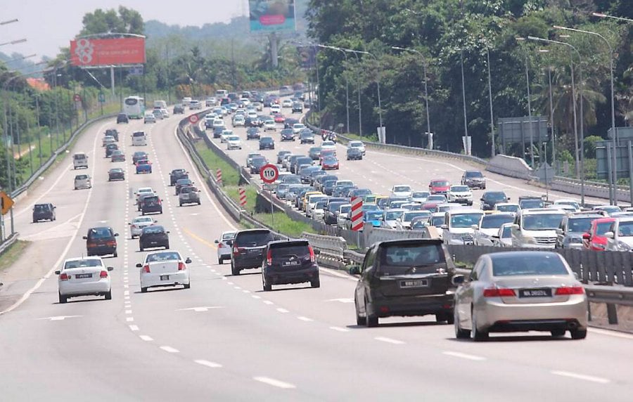 June 25, 4pm: Slow traffic along all major highways | New Straits Times ...