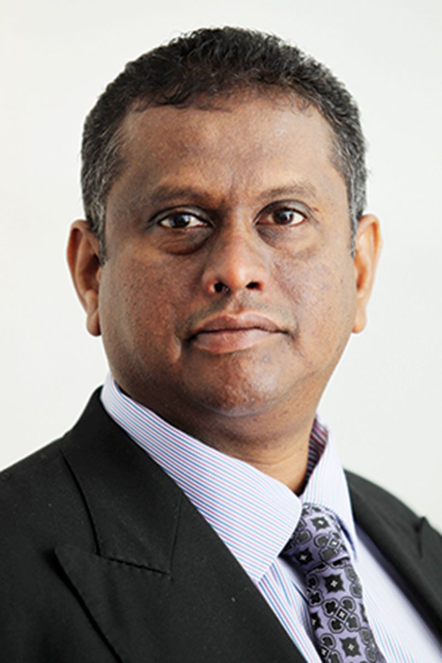 Knight Frank Malaysia managing director Sarkunan Subramaniam says, The second half of 2017 saw developers shifting their focus to the middle-income and affordable housing segments to cater to a wider target catchment.
