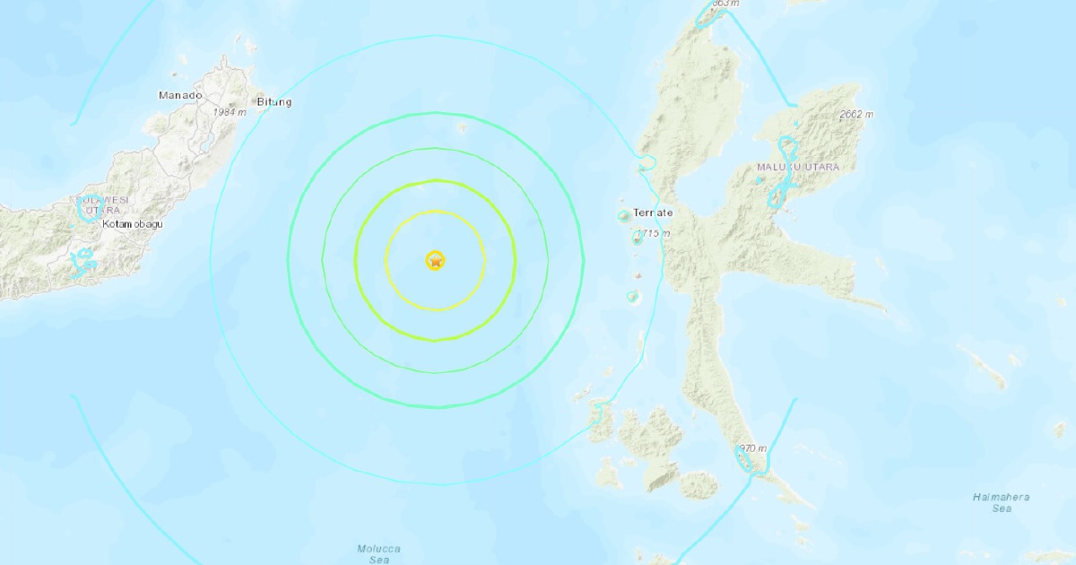 Updated Indonesia Issues Tsunami Warning After 6 9 Magnitude