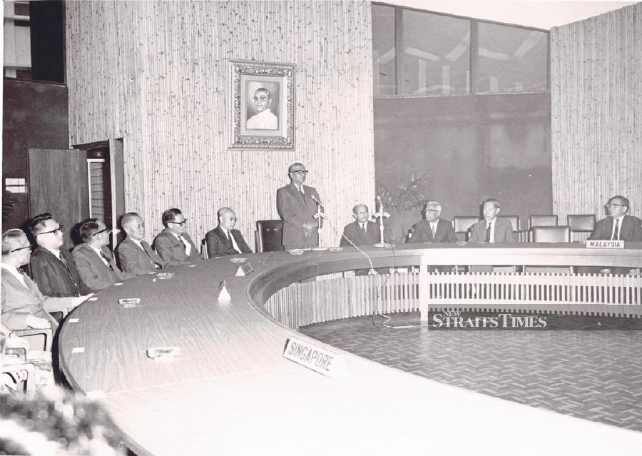 Tunku Abdul Rahman delivering the opening address at the opening of the Third Conference of Central Bank governors in Southeast Asia at Wisma Putra, Kuala Lumpur, on Feb 13, 1968. - NSTP file pic