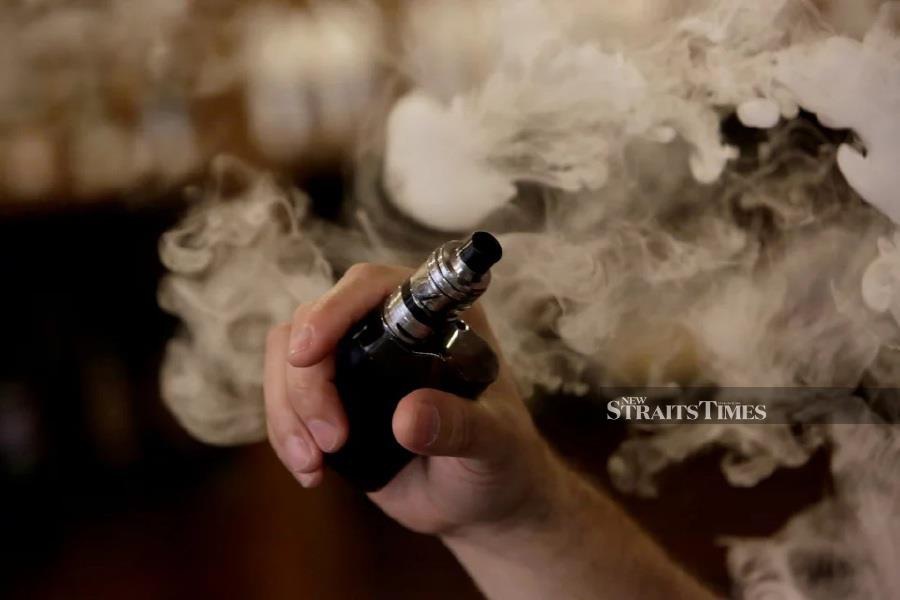 Vaping May Help Tens of Thousands Quit Smoking U.K. Study Shows