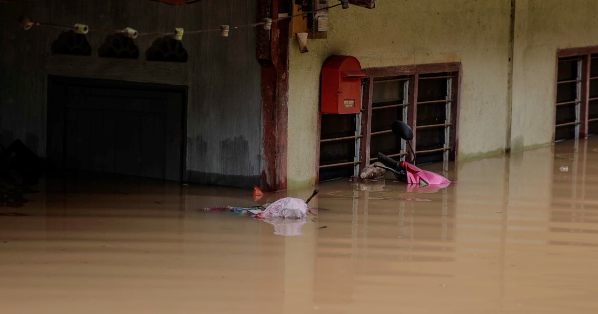 Overnight Flood Catches Buloh Kasap Residents By Surprise 