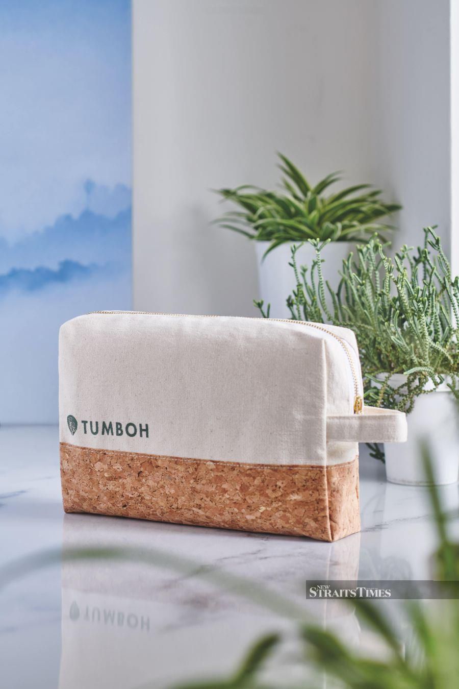  Tumboh's bag is part of their collaboration with Kommuniti Tukang Jahit (KTJ).