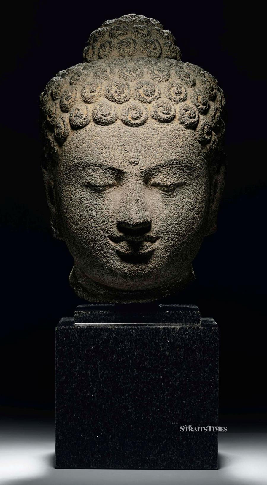  Sculptures from Borobudur are a common sight in museums and auction houses.