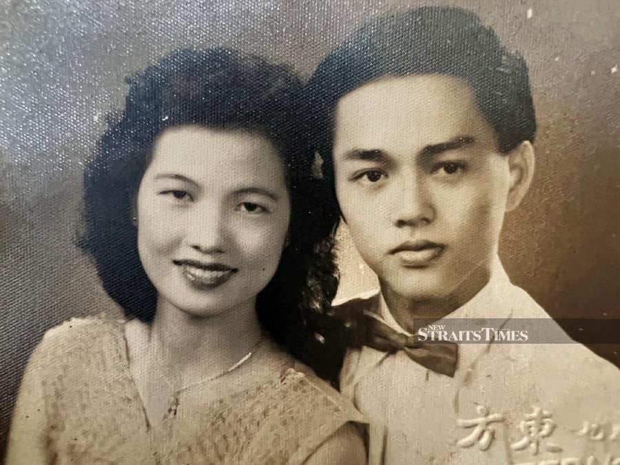  Childhood sweethearts. Ng and his wife Yap Siew Loon.