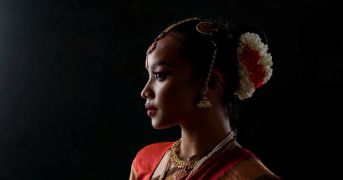 Traditional malay store jewellery