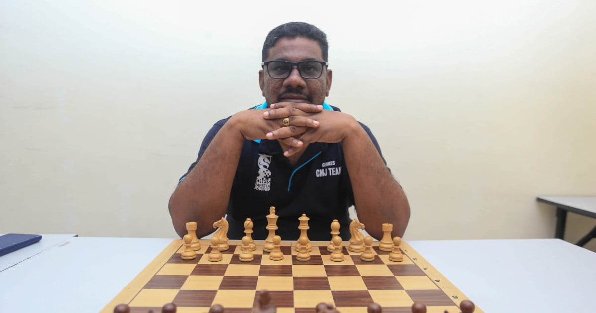 Can ChatGPT beat a chess master in a game of chess? 