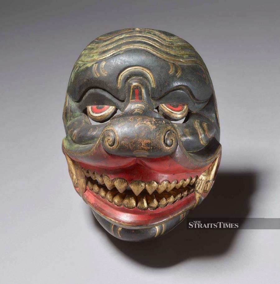  Mask of the demon Macan Laut, Central Java, late 18th to early 19th century.