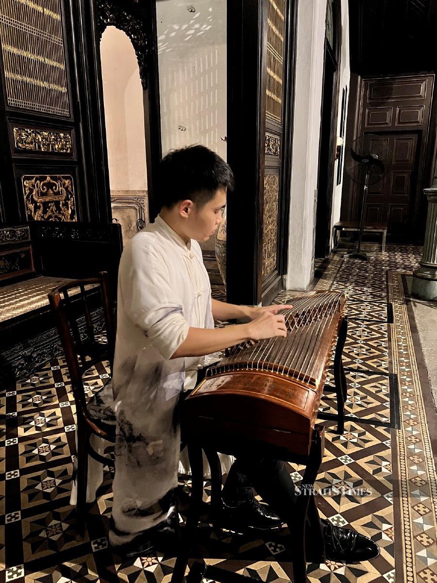  The music of the guqin. Picture by Elena Koshy.