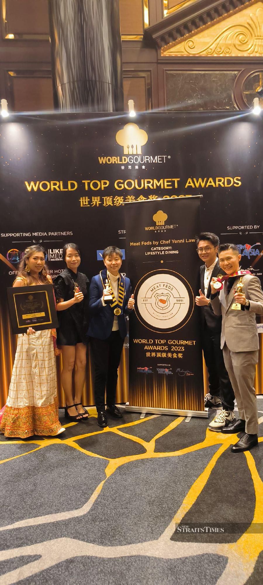  The Meat Feds team who went home with the World Top Gourmet Award for Lifestyle Dining. From left, Hana Sha, Bernice Hon, Shelly Saw, Alex Ching and Yenni Law.