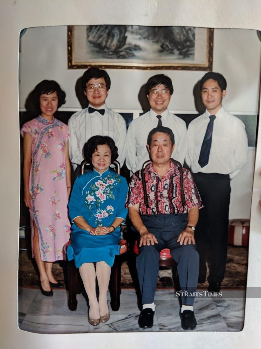  Chow with her husband Datuk Yeoh and children in their younger days. From left, Chee Koon, Dr Robin, Dr Ronald and Roger.