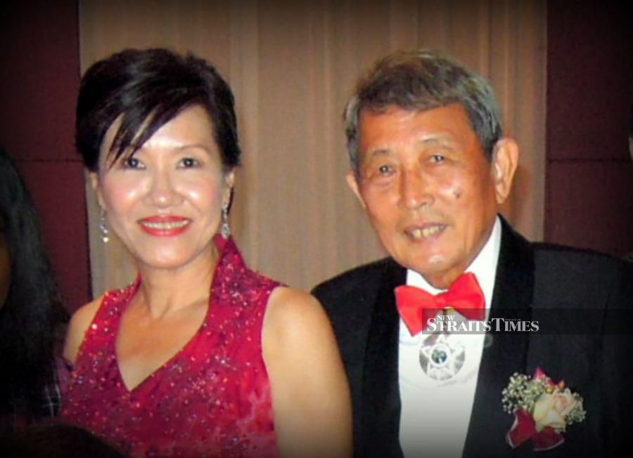  Lt. Col Ir. Raymond Goh Boon Pah and wife.
