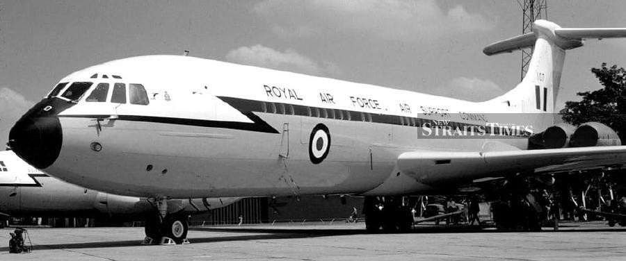  Royal Air Force jetliner — VC10 (picture courtesy of RAF).