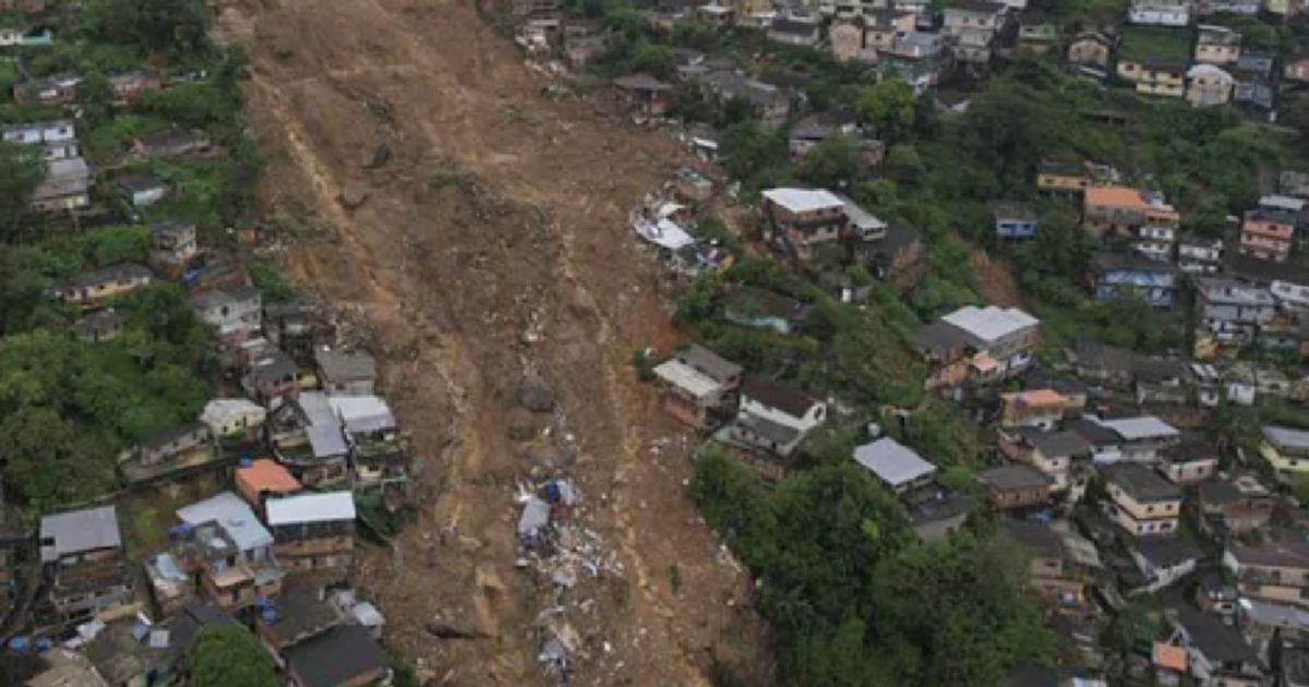 Nepal landslide kills 14, 10 missing | New Straits Times