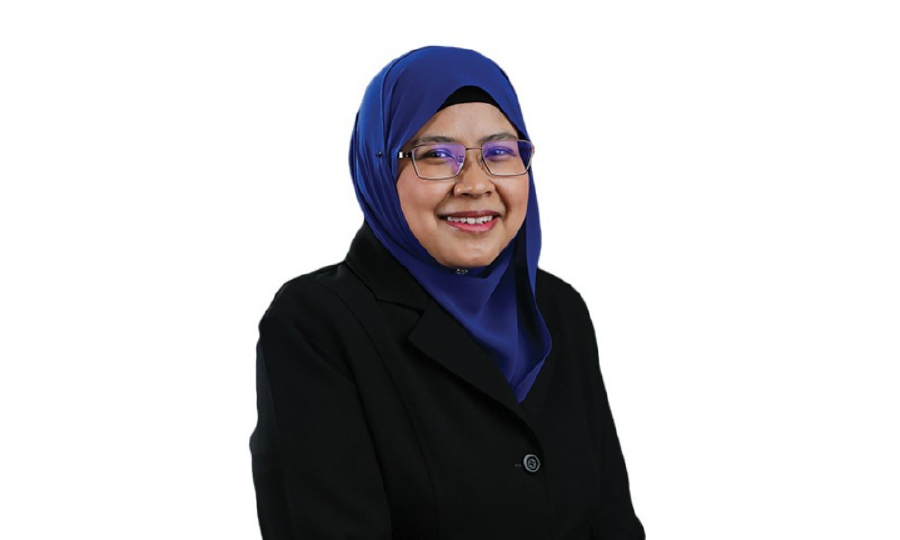 Associate Professor Dr Noor Hazarina Hashim.