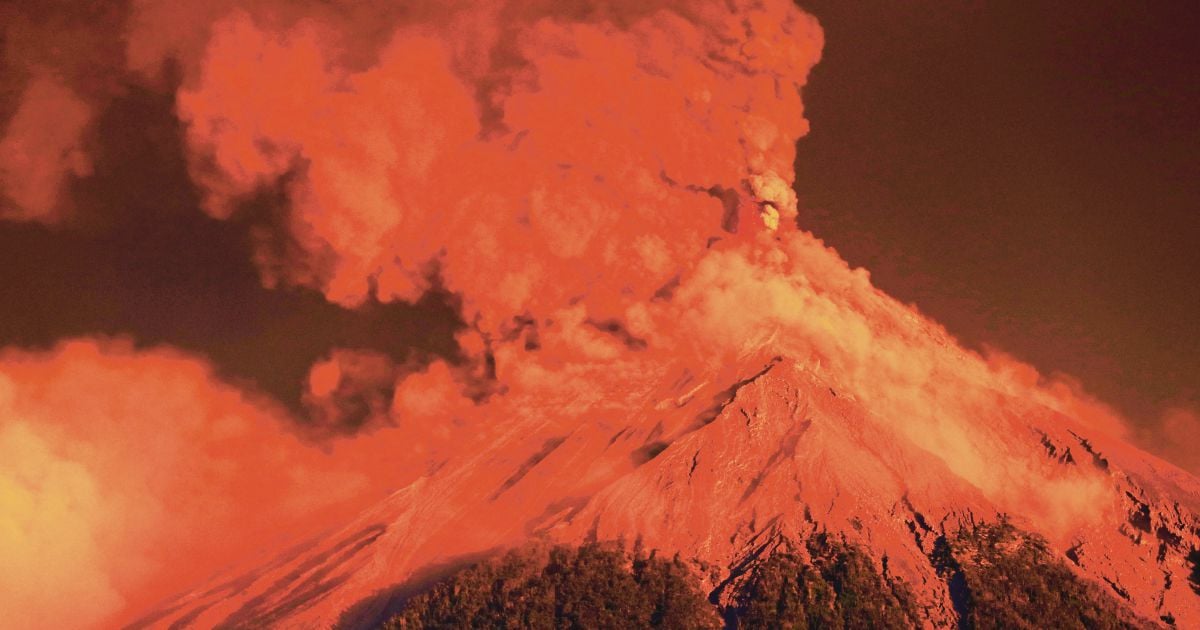 Thousands evacuated as Guatemala's Fuego volcano erupts | New Straits Times