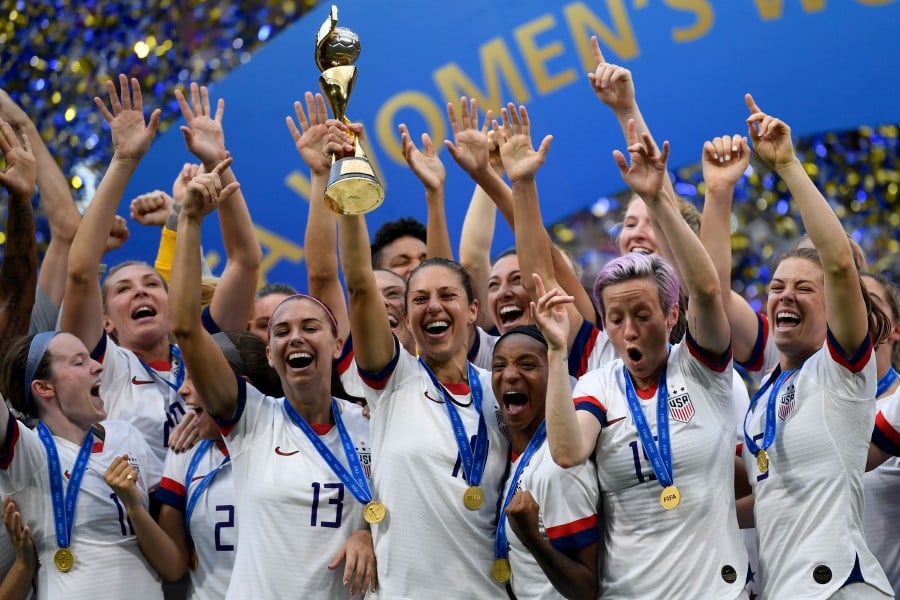 US celebrates women's football team after World Cup win  New Straits