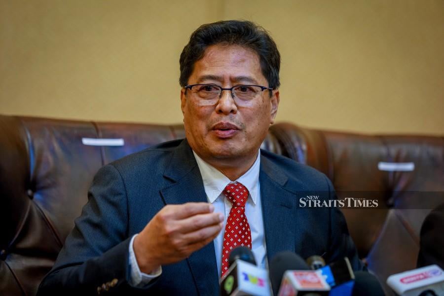 The Malaysian Anti-Corruption Commission (MACC) chief commissioner Tan Sri Azam Baki says the agency did not contact Tasek Gelugor member of Parliament Datuk Wan Saiful Wan Jan over the remarks he made in Dewan Rakyat yesterday. - NSTP file pic