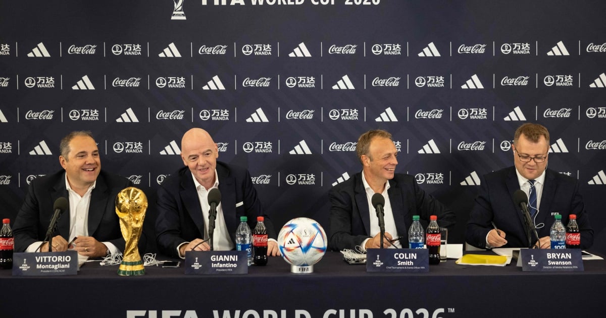 FIFA's Infantino condemns 'abhorrent' racism during games in Italy, England
