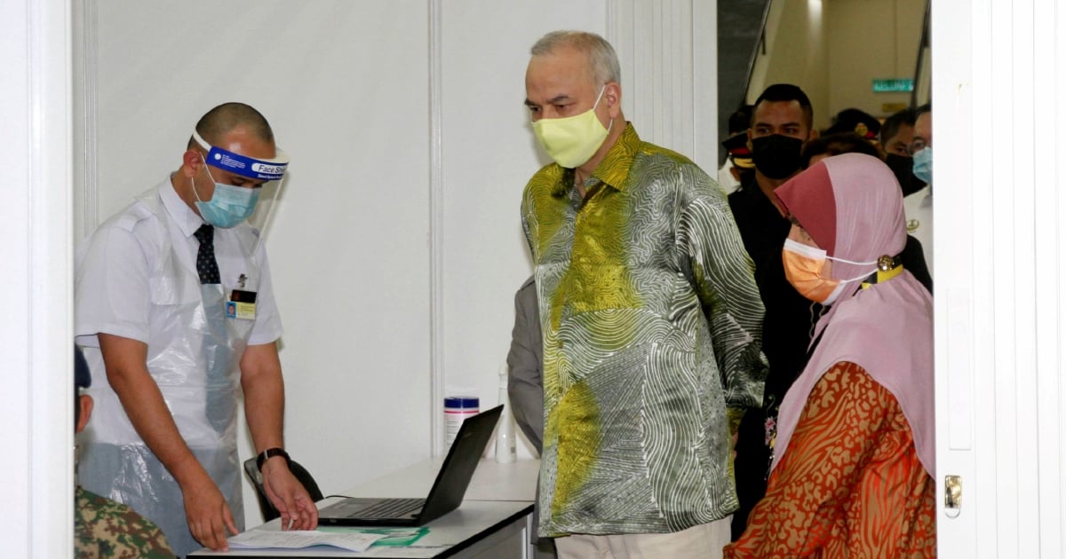 Indera mulia vaccine stadium Sultan Nazrin