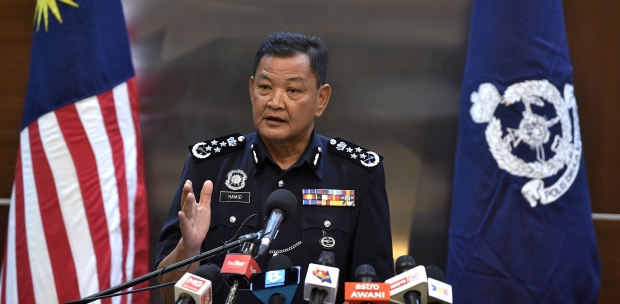 34 Govt Personnel Cops Suspected To Be In Cahoots With Datuk Seri Nicky