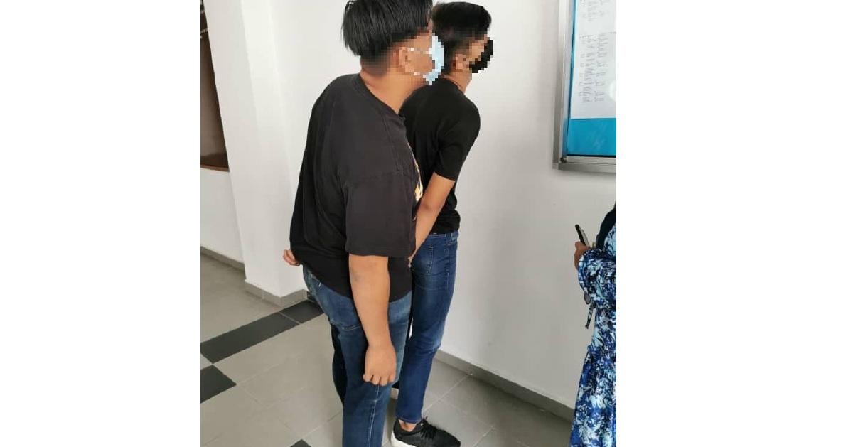 Two Students Plead Guilty To Insulting Teacher [NSTTV] | New Straits Times