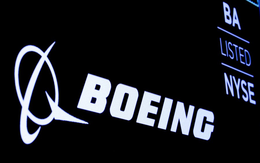 Boeing on Monday tapped debt markets to raise US$10 billion (RM47.6 billion), after the US planemaker burned US$3.93 billion in free cash during the first quarter as production of its best-selling jet declined, sources familiar with the matter said. REUTERS/Brendan McDermid/File Photo/File Photo