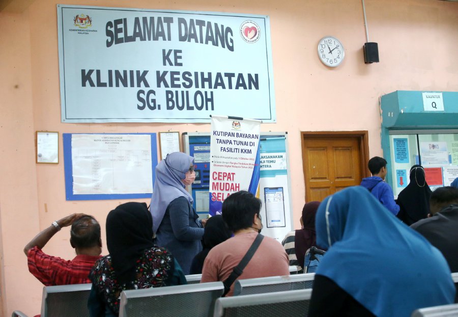 The six klinik kesihatan were part of the pioneer project to reduce long waiting times and crowds at government hospitals. - NSTP/EIZAIRI SHAMSUDIN