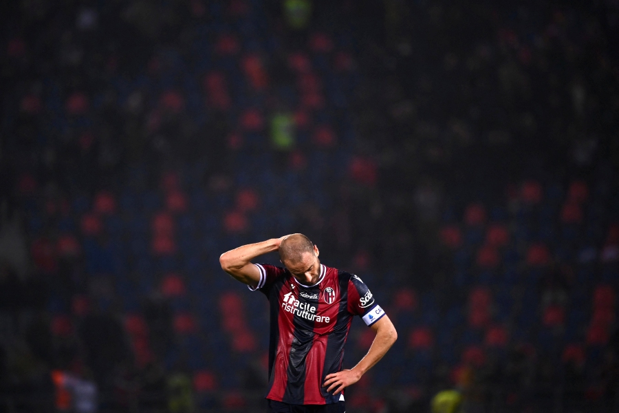 Bologna's Italian defender Lorenzo De Silvestri. -AFP/Marco BERTORELLO