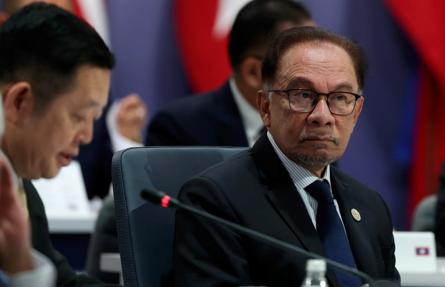 Datuk Seri Anwar Ibrahim attends the plenary session at the Asean-Australia Special Summit at the Melbourne Convention and Exhibition Centre (MCEC). -BERNAMA PIC