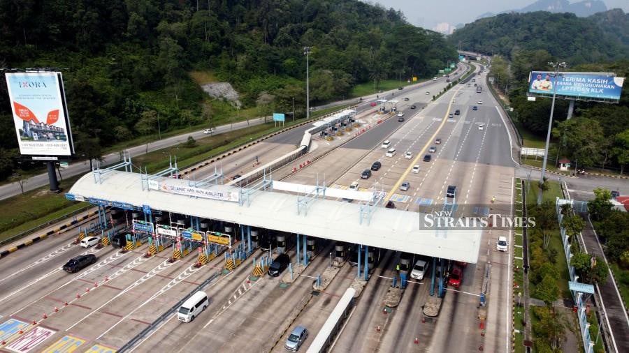 Toll exemption will be implemented on all highways starting from 12.01am on April 8 (Monday) and will end at 11.59pm on April 9 (Tuesday). -NSTP/HAIRUL ANUAR RAHIM