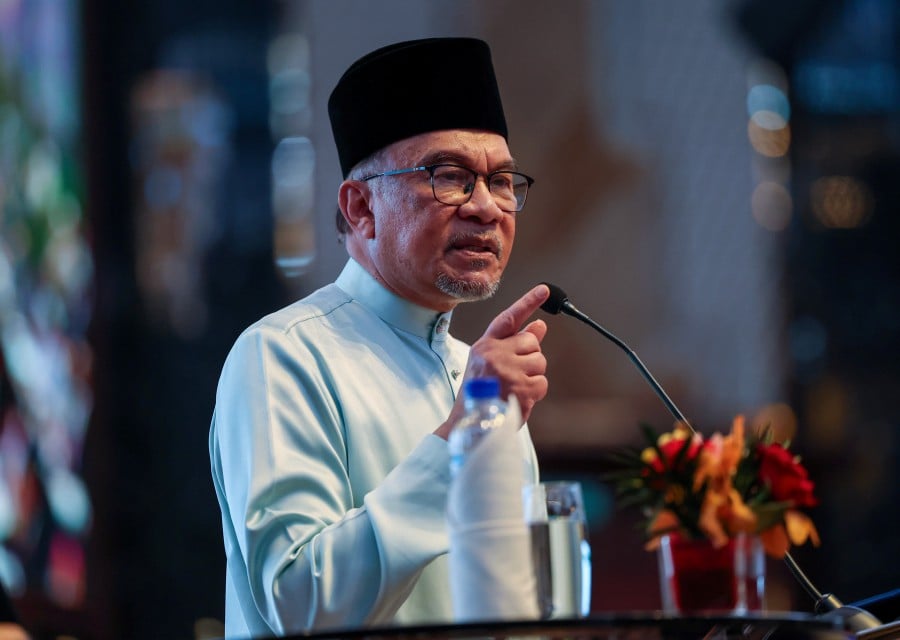 Prime Minister Datuk Seri Anwar Ibrahim speaking at the inaugural address at the International Conference of Religious Leaders. -BERNAMA PIC