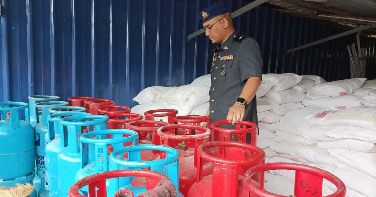 Illegal LPG Storage Premise Raided In Negri Sembilan | New Straits Times