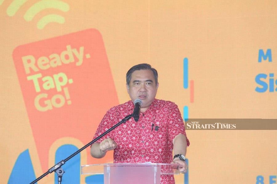 Transport Minister Anthony Loke at the launch of Keretapi Tanah Melayu Berhad’s (KTMB) Open Payment System. -NSTP/L. MANIMARAN