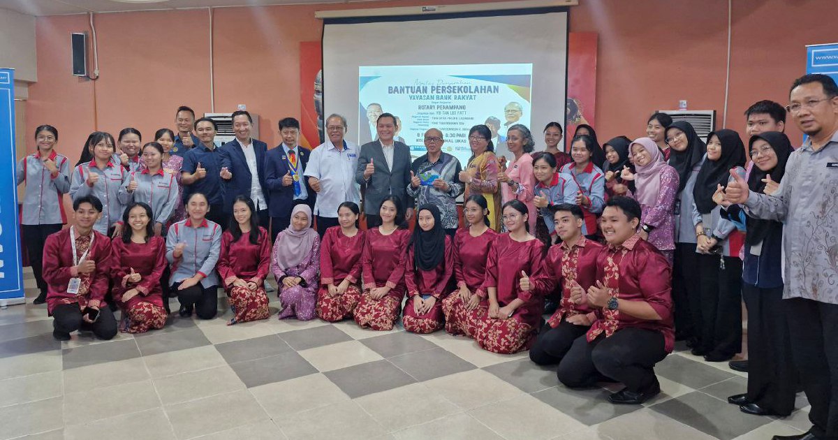 Students from urban poor families need more aid, says Sabah assistant ...