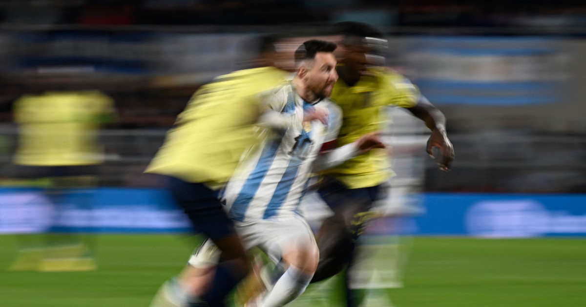 Lionel Messi nearly scores from corner kick as Argentina beat Paraguay in  WCQ