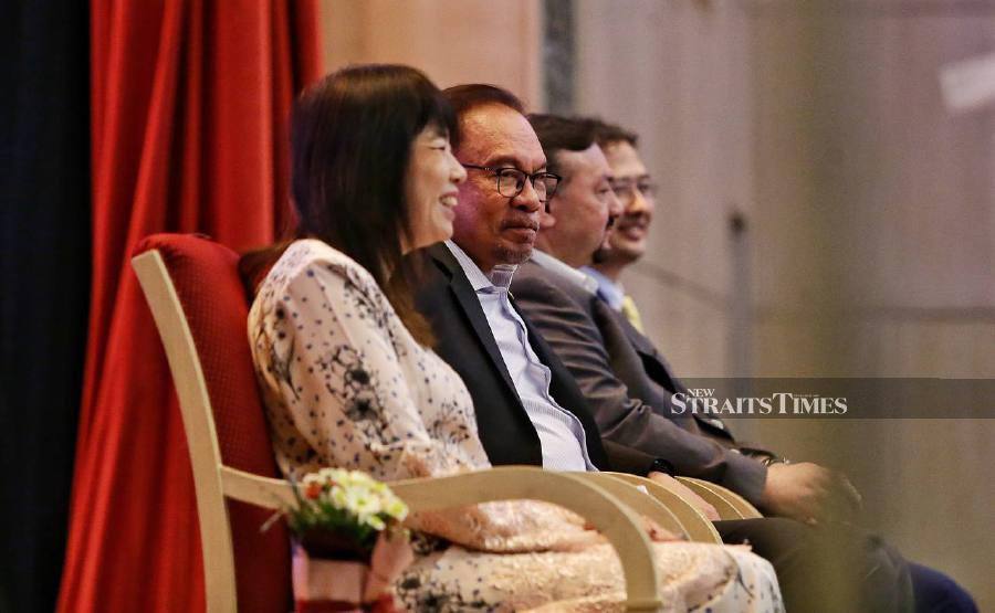 Prime Minister Datuk Seri Anwar Ibrahim attended the Finance Ministry's monthly assembly. -NSTP/MOHD FADLI HAMZAH