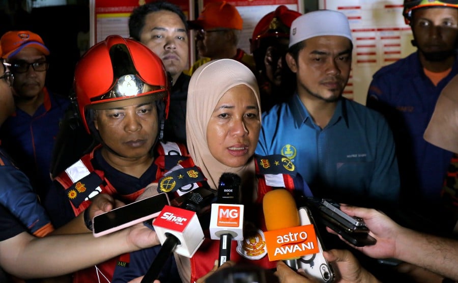 Perak Fire and Rescue Department director, Sayani Saidon. -BERNAMA PIC