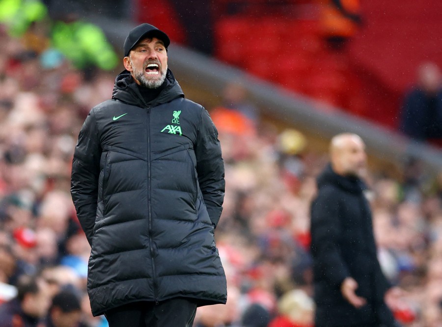 Liverpool manager Juergen Klopp reacts. -REUTERS/Carl Recine