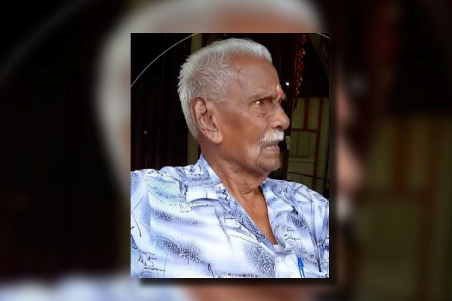 Please assist in locating 91-year-old R. Mailvagnam. Last seen by a relative around noon on Oct 2 (Monday). If you have any information, please contact the Bentong police headquarters at 09-2222222 or nearest police station. -PIC COURTESY OF BENTONG POLICE 