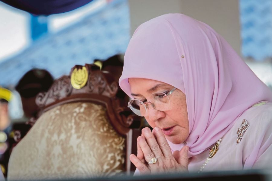 (FILE PHOTO) Raja Permaisuri Agong Tunku Azizah Aminah Maimunah Iskandariah. -NSTP/ASYRAF HAMZAH